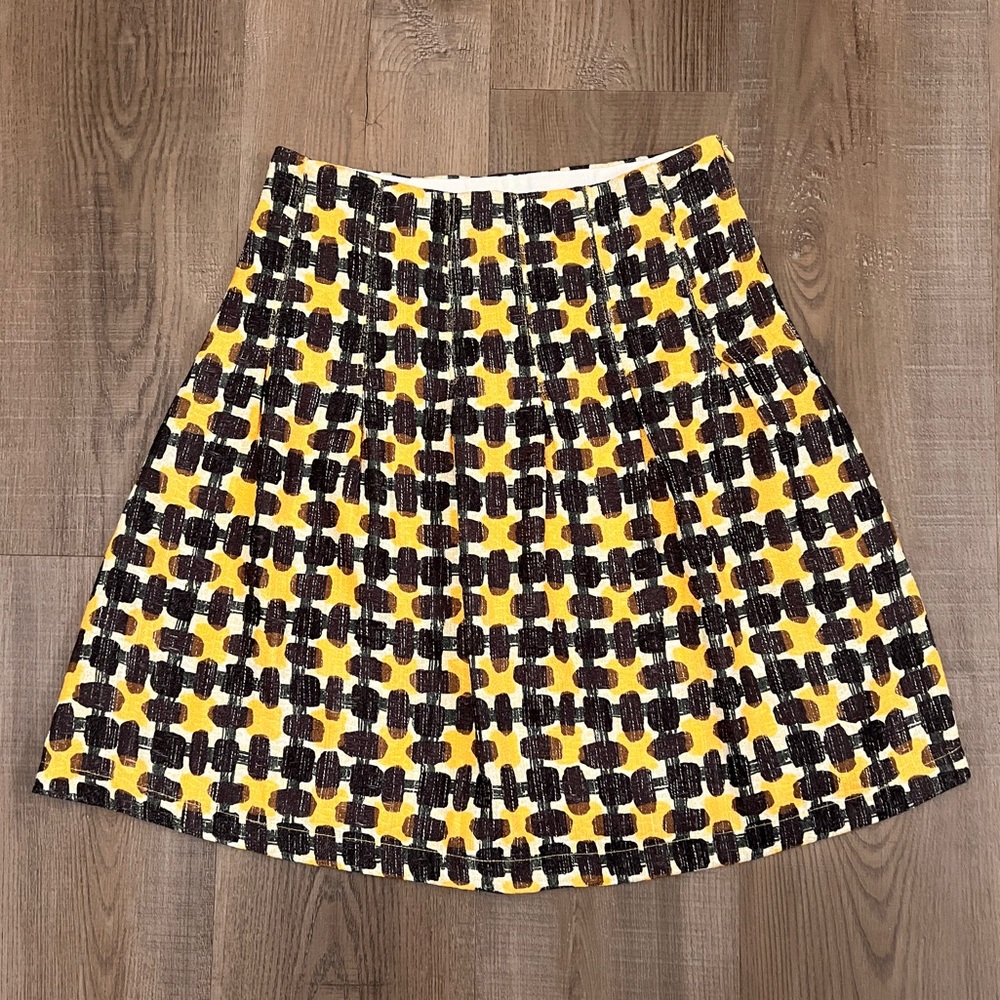 NWT Freeway High Waisted Pleated Skirt Fully Lined - Damaged